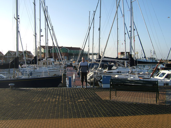 Absegeln_08_17_Hafen_Urk