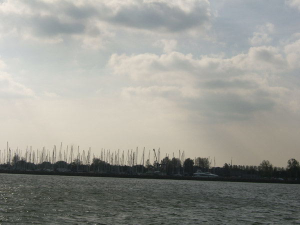 Absegeln_08_53_Medemblik_Hafen