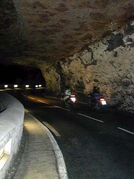 08w_GROTTE