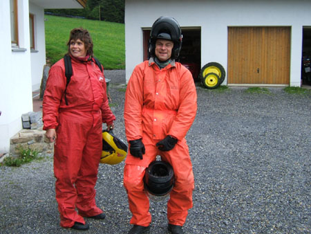 054_tour2_gummileute2