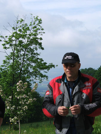 071_tour3_captain_aprilia