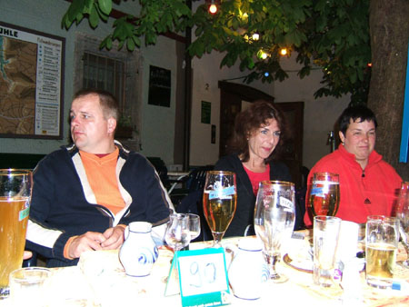 282_abend7_biertafel