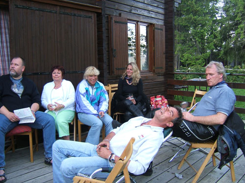 065_entertuellement