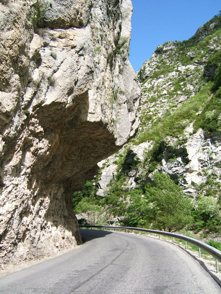 0071a_Felsformation_nahe_Castellane2