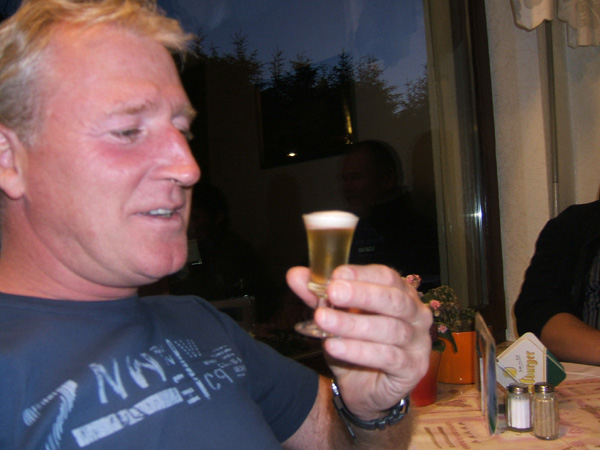 105_DSCF3156_kleines_Bier